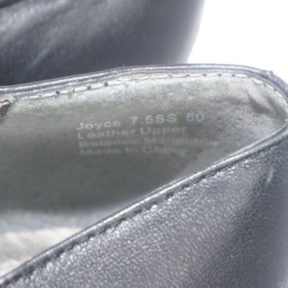 Ros Hommerson Joyce Black Cap Toe Pumps, Size 7.5 - Picture 6 of 9